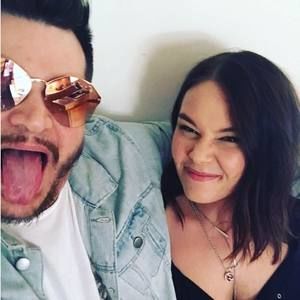 Meet your Posher, Sidney